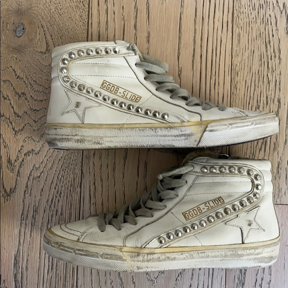 Golden goose slides with studs